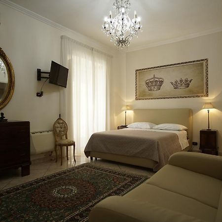 La Piccola Reggia Bed & Breakfast Caserta Exterior photo